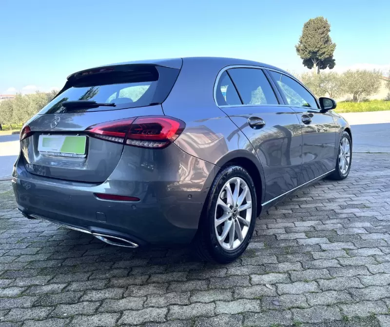 Mercedes-Benz A180 2019